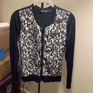 GUC NY+C Blk+white longsleeve Cardigan W/ Floral Lace Sz.sm 270